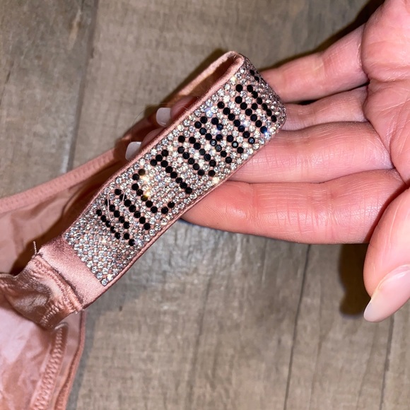 Victoria Secret Set - Picture 5 of 6